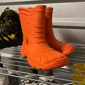 2006 Vintage Orange Croc Rain Boots